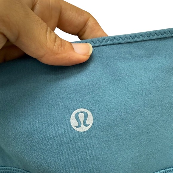 Lululemon Melodic‎ Movement 7/8 Tight 25" *Nulu Blue Size 6 - Picture 5 of 8